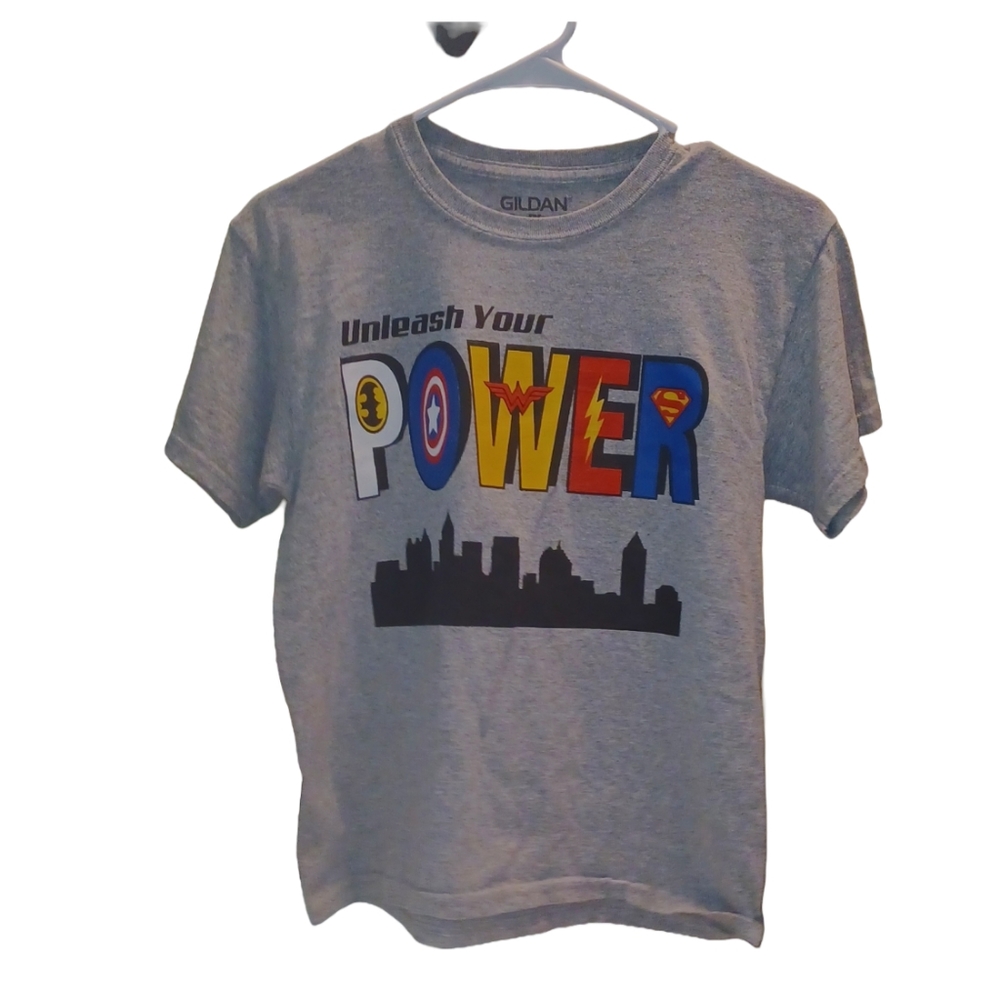 Gilden "Unleash Your POWER" Boys Tee sz Large VG conditio
